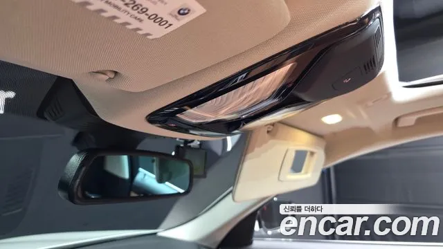 BMW 5 серии 2018 thumb 12