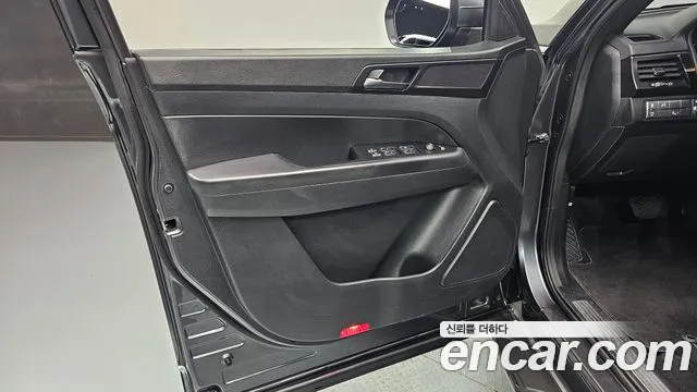 KGM Rexton 2020 thumb 5