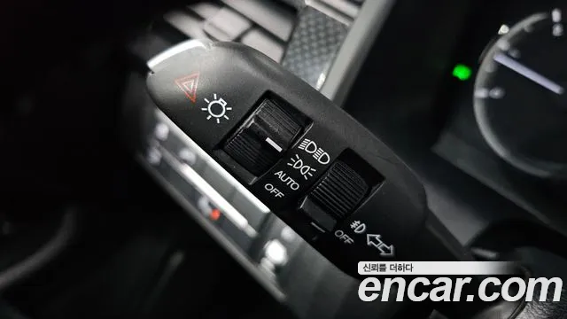 KGM Rexton 2020 thumb 9
