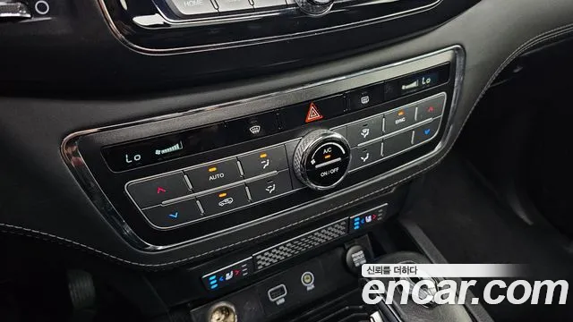 KGM Rexton 2020 thumb 3