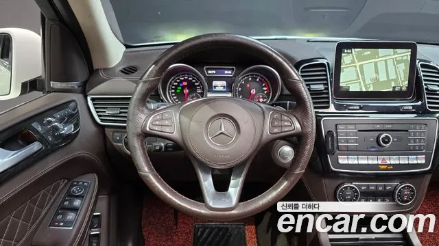 Mercedes-Benz GLS-Класс 2017 thumb 3