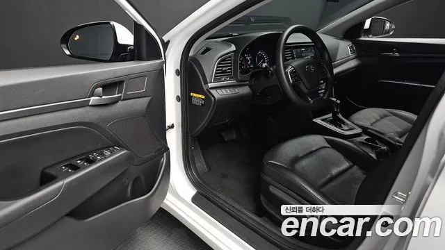Hyundai AD 2018 thumb 3