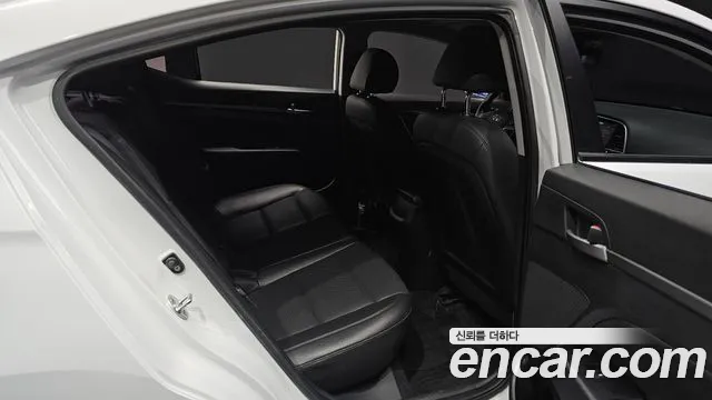 Hyundai AD 2018 thumb 5
