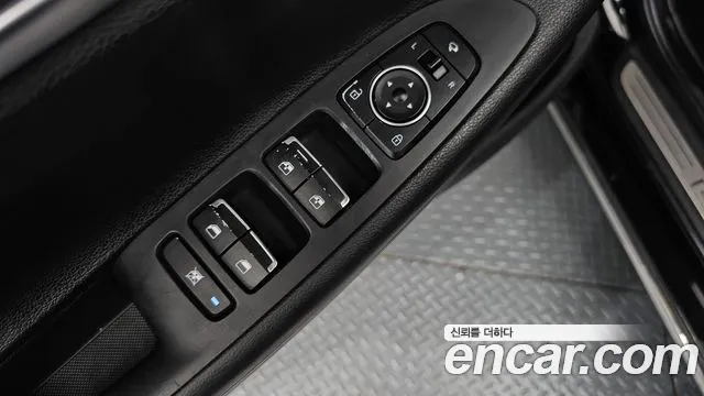Hyundai Grandeur 2018 thumb 11