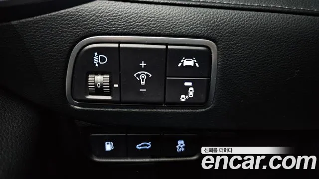 Hyundai Grandeur 2018 thumb 3