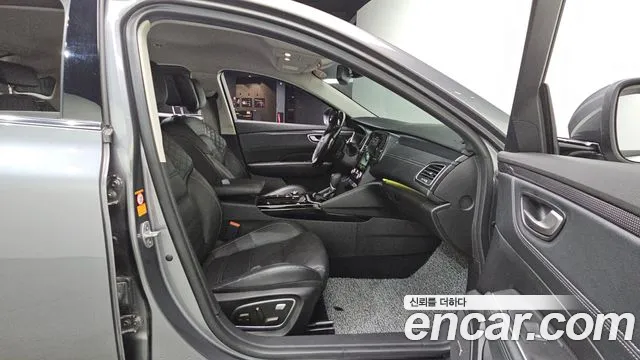 Renault SM6 2016 thumb 4