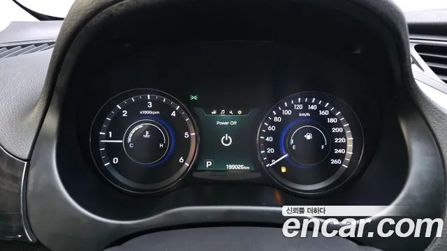 Hyundai Grandeur 2014 thumb 8