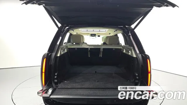 Land Rover Range Rover 2025 thumb 2
