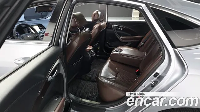 Hyundai Aslan 2015 thumb 4