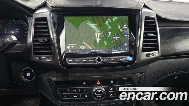 KGM Rexton 2023 thumb 2