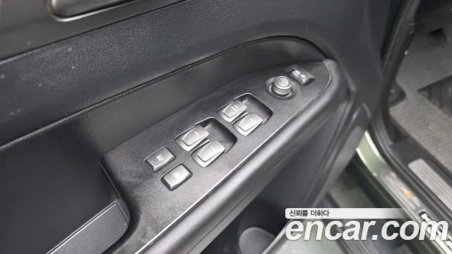 KGM Rexton 2023 thumb 5