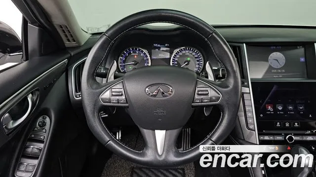 Infiniti Q50 2016 thumb 10