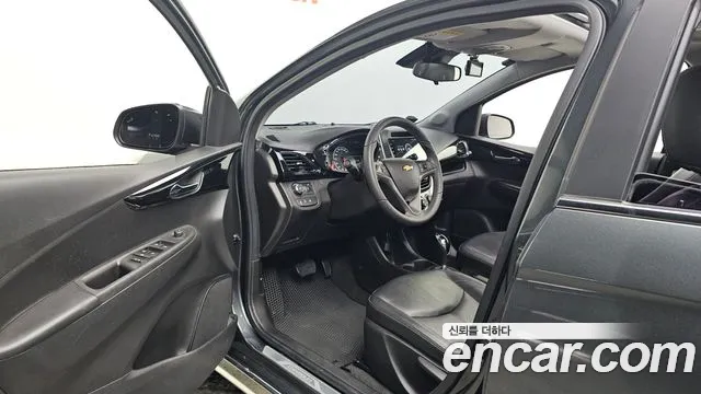 Chevrolet Spark 2016 thumb 3