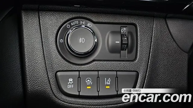 Chevrolet Spark 2016 thumb 2