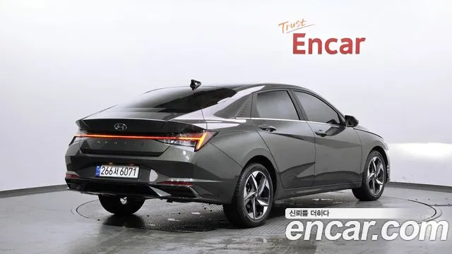 Hyundai Elantra 2021 thumb 8