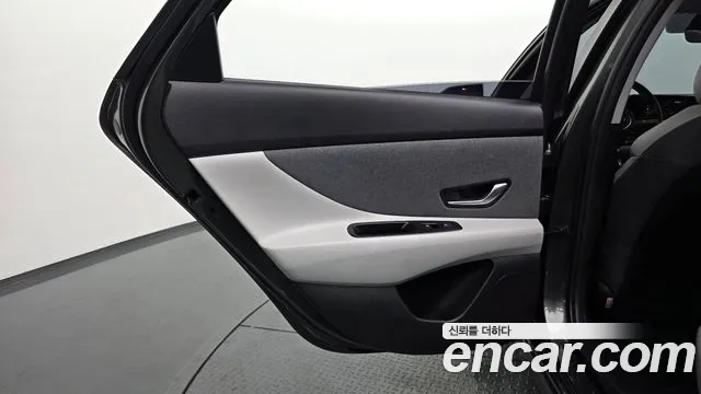 Hyundai Elantra 2021 thumb 4
