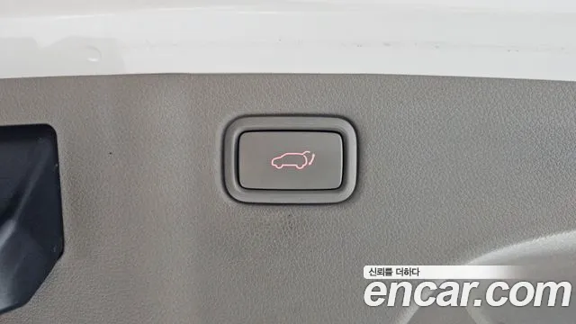 Kia Carnival 2018 thumb 9