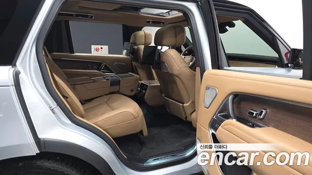 Land Rover Range Rover 2025 thumb 10