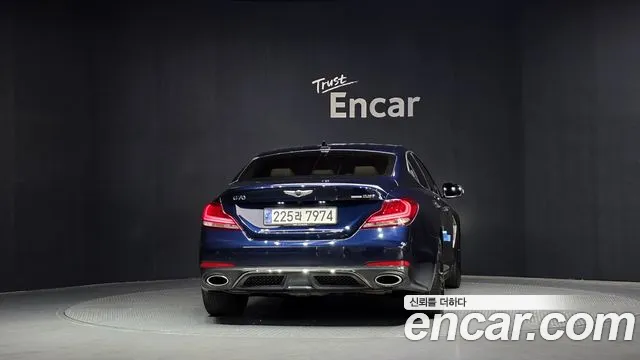 Genesis G70 2019 thumb 8