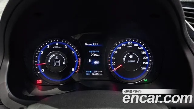 Hyundai i40 2012 thumb 7