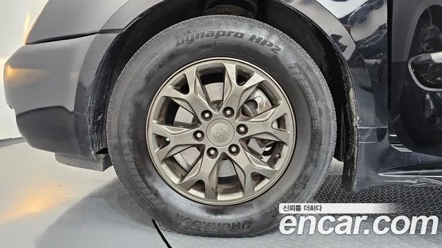 Kia Canival 2013 thumb 9