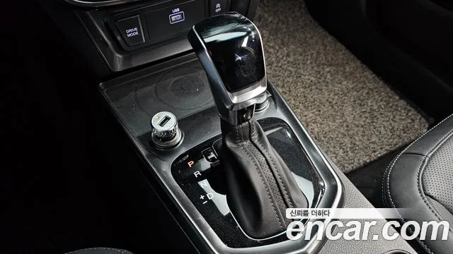 KGM Tivoli 2020 thumb 11