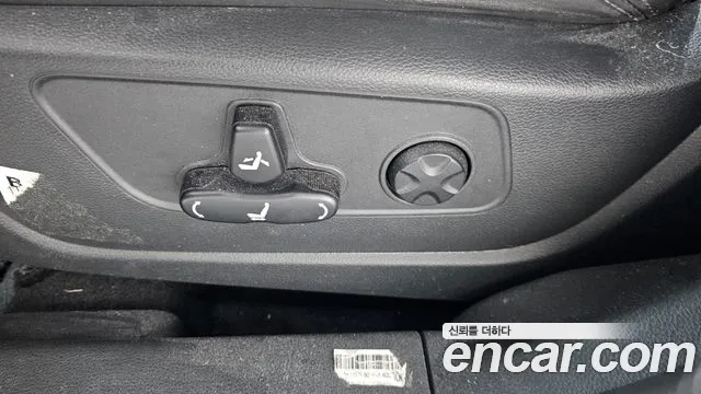 KGM Tivoli 2020 thumb 8