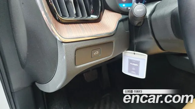 Volvo XC60 2024 thumb 10