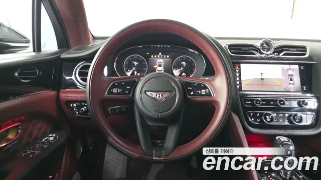 Bentley Bentayga 2023 thumb 7