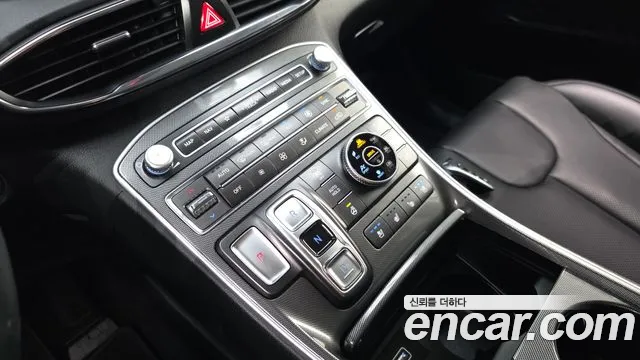 Hyundai Santa Fe 2023 thumb 11