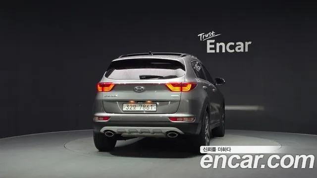 Kia Sportage 2018 thumb 6