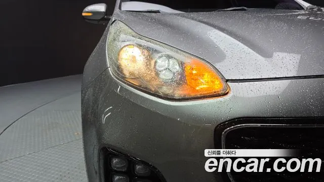 Kia Sportage 2018 thumb 9