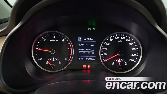 Kia Stonic 2017 thumb 10