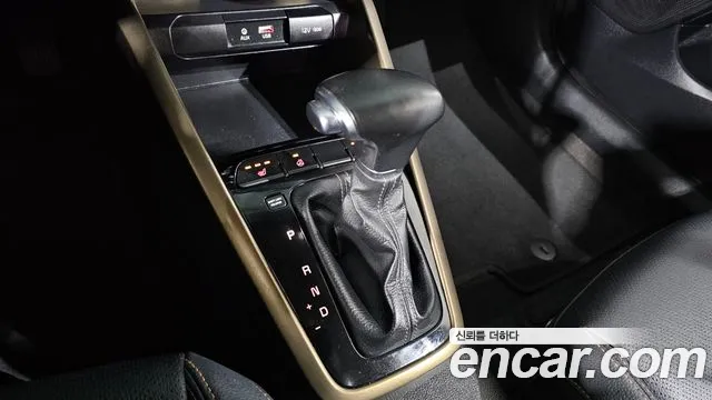 Kia Stonic 2017 thumb 8