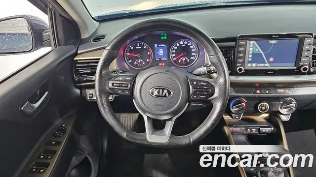 Kia Stonic 2017 thumb 7