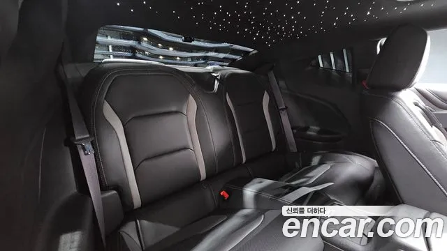 Chevrolet Camaro 2017 thumb 12