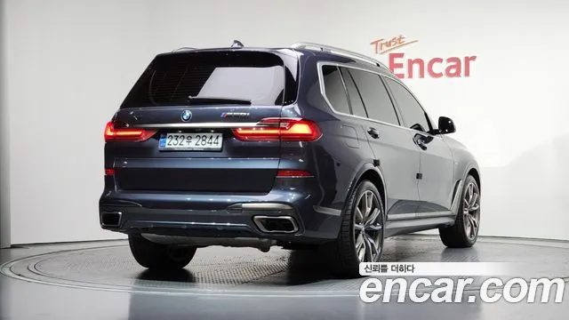 BMW X7 2020 thumb 6