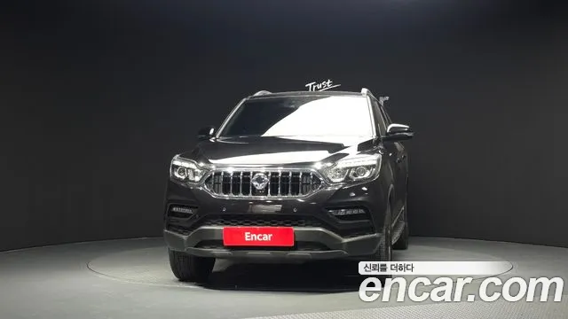 KGM Rexton 2019 thumb 9