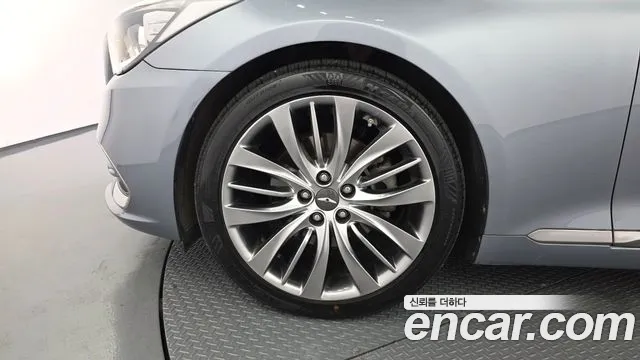 Genesis G80 2016 thumb 9