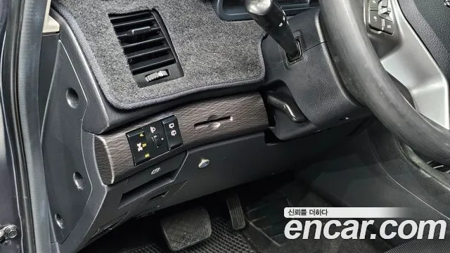 KGM Korando 2018 thumb 3
