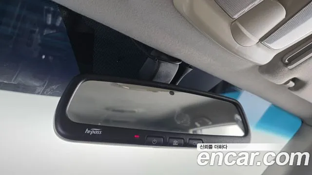 KGM Rexton 2015 thumb 3