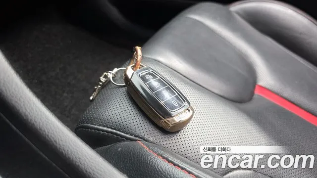 Hyundai Veloster 2020 thumb 2