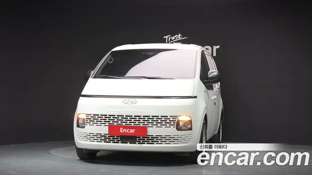 Hyundai Staria 2022 thumb 8