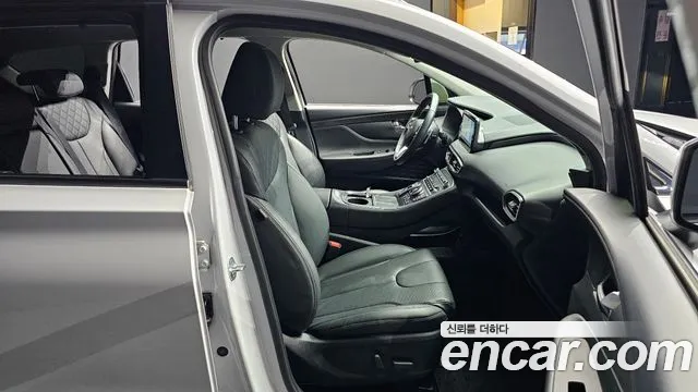 Hyundai Santa Fe 2022 thumb 7