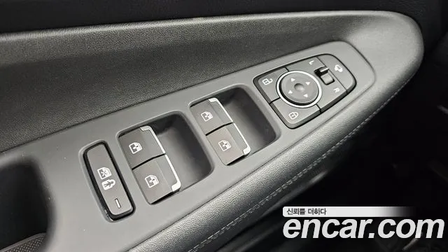 Hyundai Santa Fe 2022 thumb 6