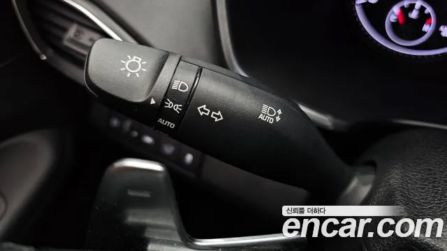 Hyundai Santa Fe 2022 thumb 12
