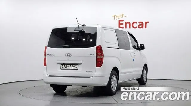 Hyundai Staria 2016 thumb 2