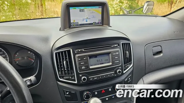 Hyundai Staria 2016 thumb 12