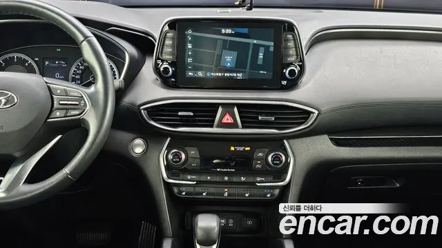 Hyundai Santa Fe 2018 thumb 7