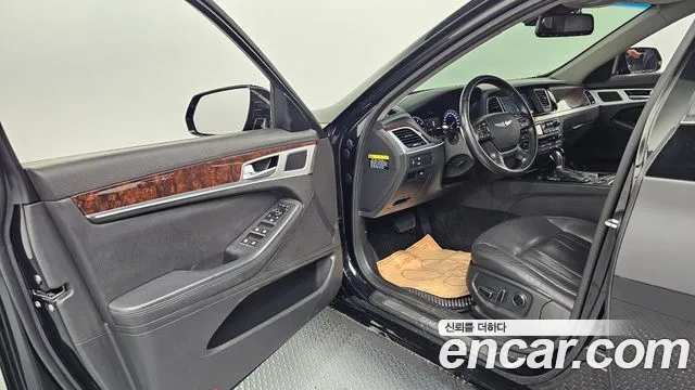 Hyundai Genesis 2015 thumb 9